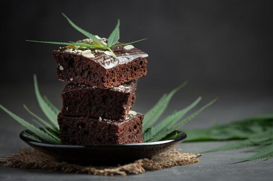 How to make cannabis brownies- Alchimia Grow Shop